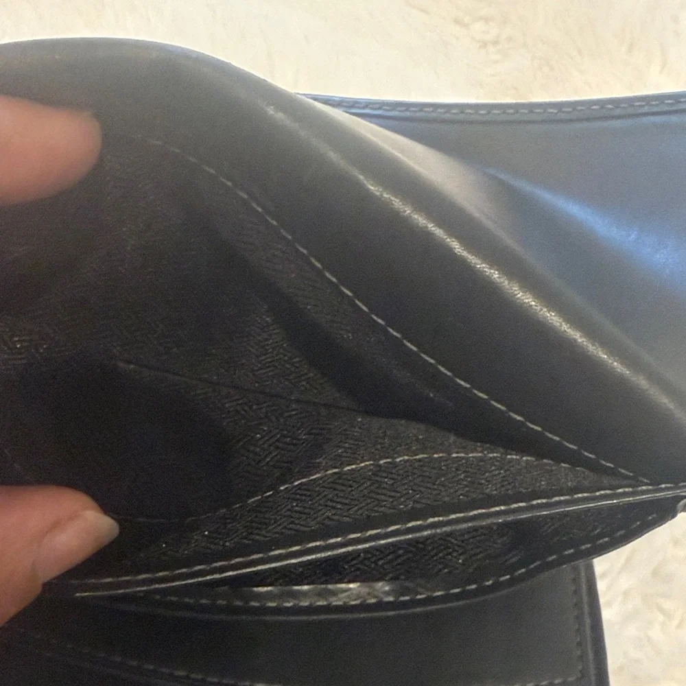 Christian Dior Monogram Wallet - Picture 6 of 11